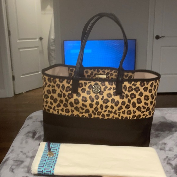 Tory Burch Handbags - Women tote